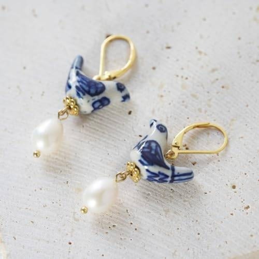 Blue White Ceramic Bird Pearl Drop Earrings Gold Tone Leverback Chinoiserie